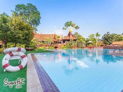 Sugar Hut Resort & Restaurant - 11