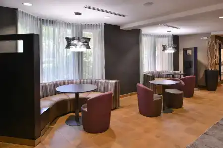 Courtyard by Marriott Northeast/Fort Jackson Area - 26