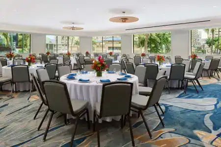 OHANA Waikiki East by Outrigger - 34