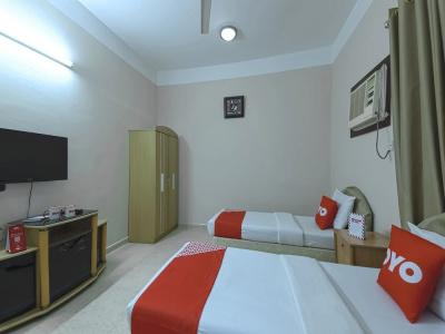 Super Oyo 108 Marsa Al Masafar Apartment - 50