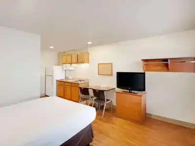 Extended Stay America Select Suites - - South - 33
