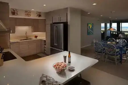Hibiscus Oceanfront - 45