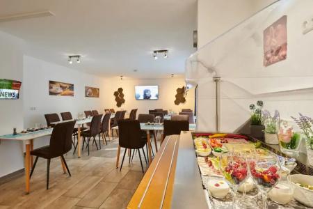 Sunny Straubing - 20