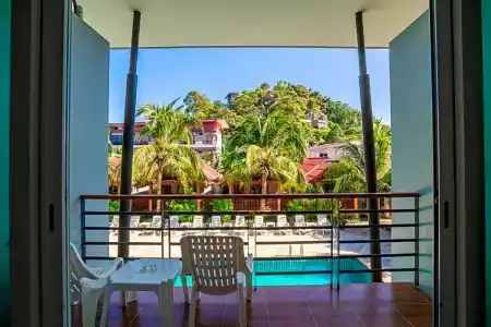 Phi Phi Anita Resort - Sha Certified - 50