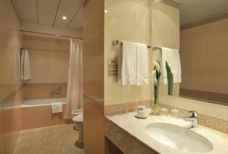 Pestana Miramar Garden Aparthotel - 12