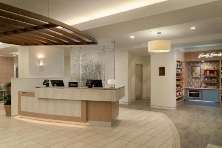 DoubleTree by Hilton Virginia Beach - 33