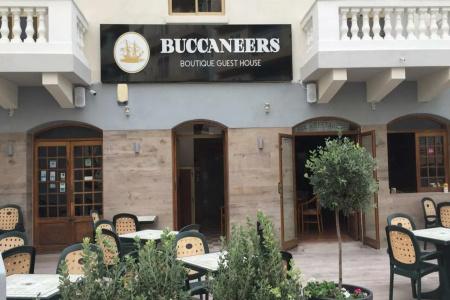 Buccaneers Boutique Guest House - 0