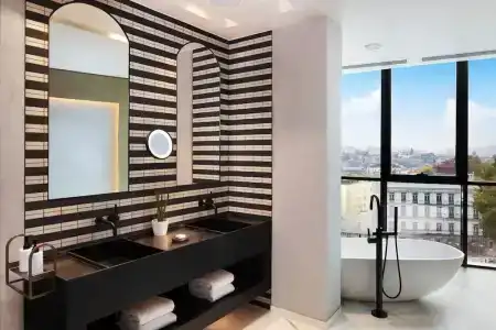 Paragraph Freedom Square, A Luxury Collection, - 46