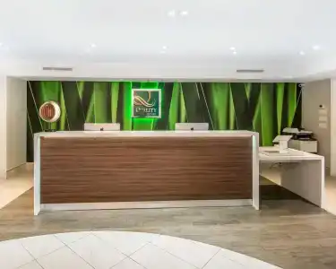Quality Inn & Suites By the Parks - 11