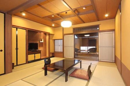 Konaya - 28