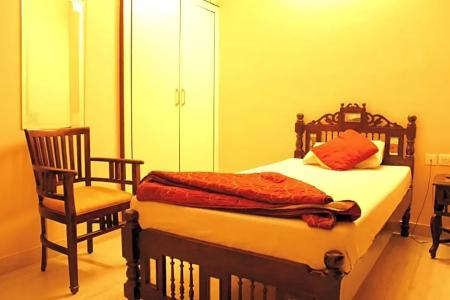 Chit Chat Palace - 23