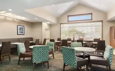 Residence Inn Las Vegas South - 32