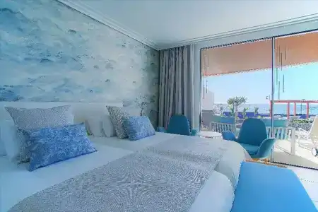 Lava Beach - 38