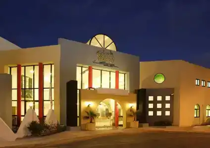 Club Salina Wharf - 0