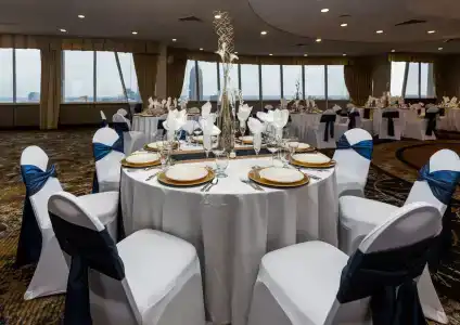 Holiday Inn-Downtown-Mercy Campus, An Ihg - 27