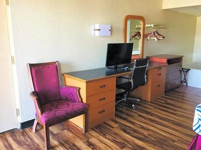 Bear Mount Inn & Suites - 15