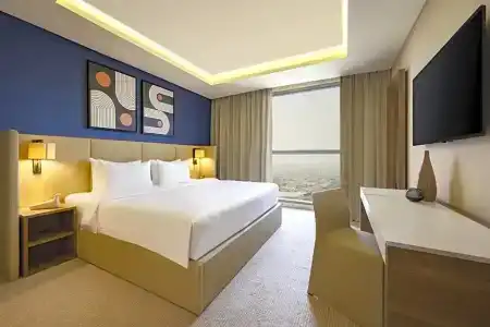 Fraser Suites West Bay - 66