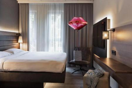 Moxy Frankfurt East - 43