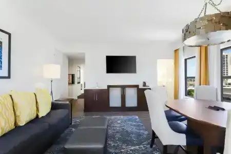 Hampton Inn & Suites Austin-Downtown/Convention Center - 92