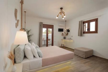 Maria's Rooms & Studios - 112