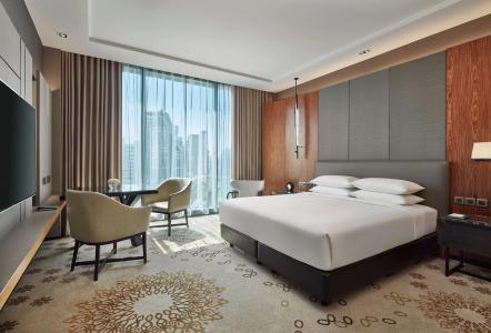 Hyatt Regency Bangkok Sukhumvit - 10