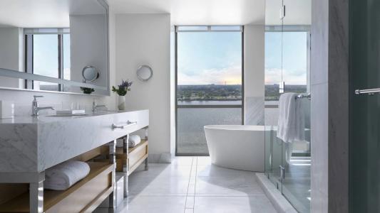 Four Seasons New Orleans - 24