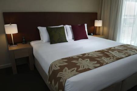 Quest Palmerston - - 44