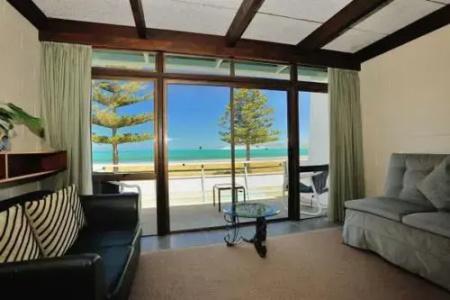 Whispering Sands Beachfront - 36
