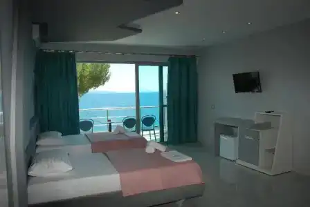 Oceanic Overview Suites - 26