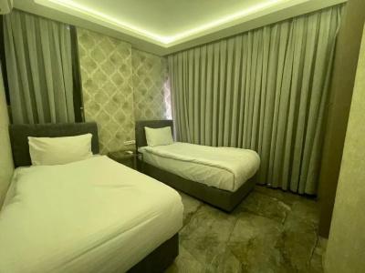 Le Luxe Suites & Spa - 76