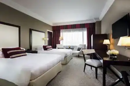 Mövenpick Grand Al Bustan - 5