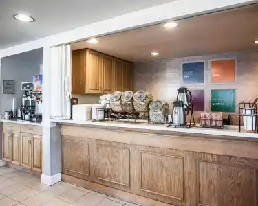 Comfort Inn - 26