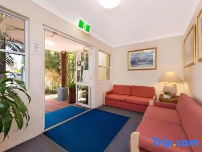 Benson Court - 67