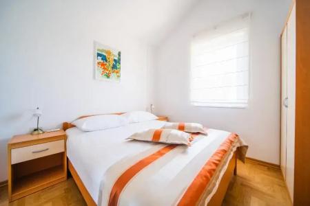 Pervanovo with Free Parking - 312
