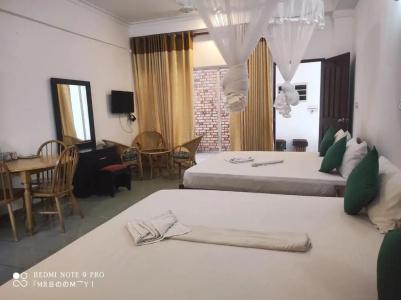 Oasis Beach Resort - 36