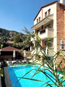 Gözdem Apart - 11