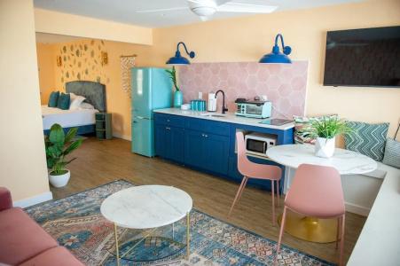 Sunburst Inn - 24