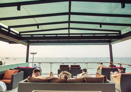 Serenotel Pattaya - 18