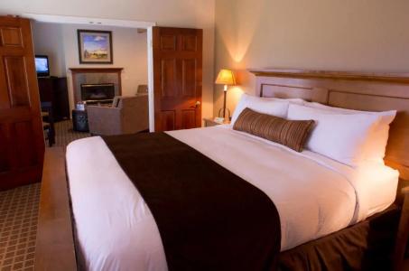 Pine Ridge Inn - 70