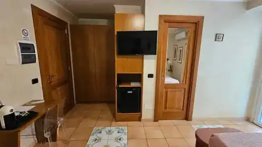 Vittoria Guest House Salerno - 59