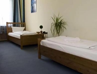 -Pension Rheingold am Kurfürstendamm - 2