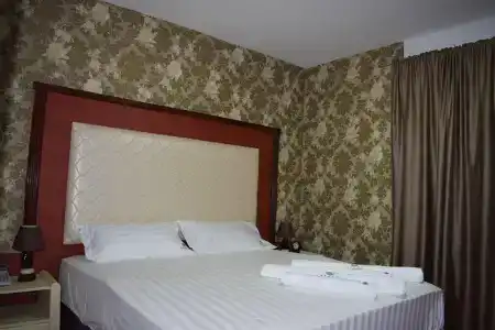 Petriti & Spa - 4