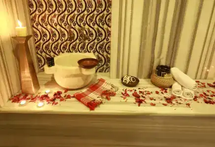 A Palace Suites - 13