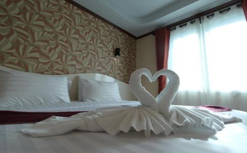 Thada Chateau - 3