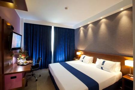 Holiday Inn Express, An Ihg - 1