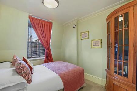 Twenty Nevern Square - 77