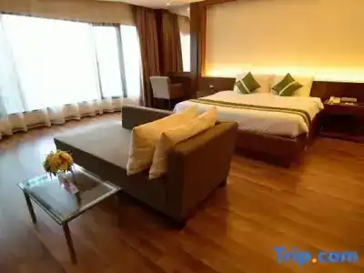 Chiangmai Grandview & Convention Center - Sha Extra Plus - 143