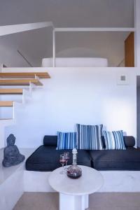 Muses Cycladic Suites - 118