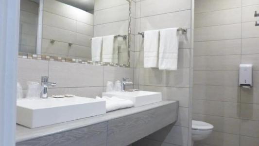Hôtel Helvétique - 76