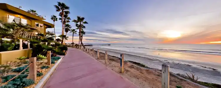 Pacific Terrace - 25
